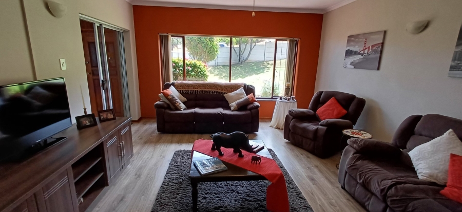 3 Bedroom Property for Sale in Dana Bay Western Cape